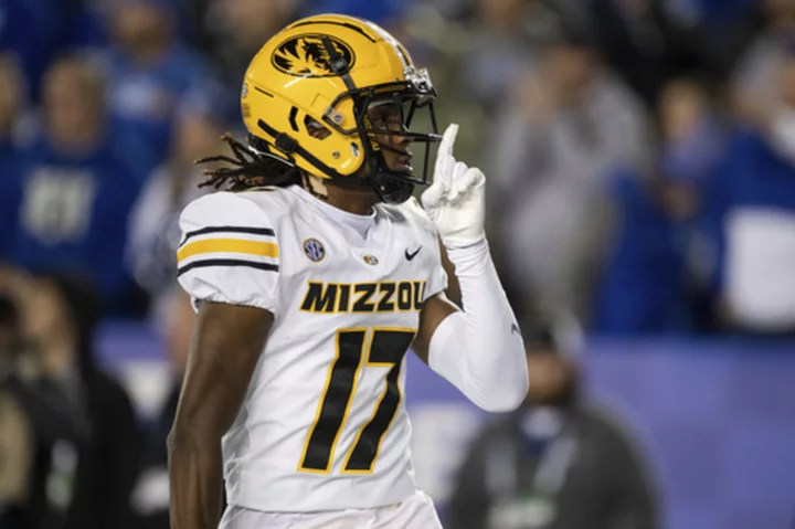 No. 20 Missouri flying high as disheartened South Carolina visits Faurot Field