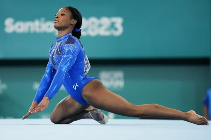 Kaliya Lincoln, U.S. gymnast and Gabby Douglas mentee, wins gold medal in floor at Pan Am Games