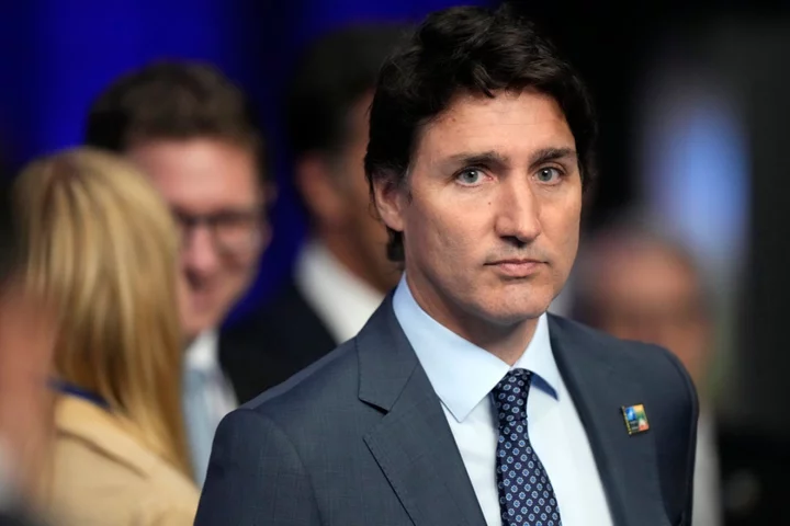 Justin Trudeau slams Facebook for blocking news stories about wildfires