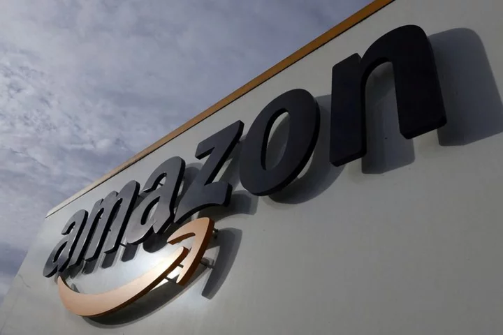 Amazon rolls out robotic system at Houston warehouse to speed up deliveries