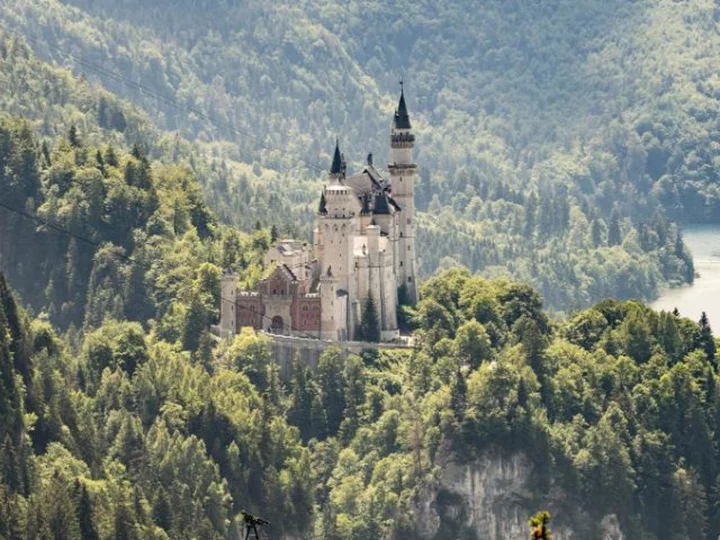 An American tourist has died following an attack near Germany's Neuschwanstein Castle