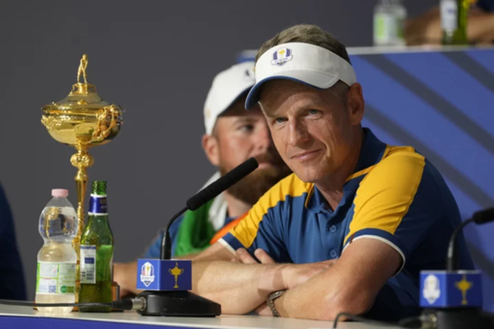 Final day of the Ryder Cup at a glance