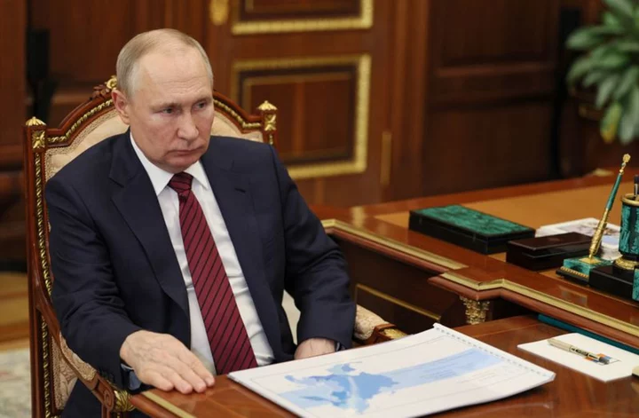 Russia's Putin discusses Ukraine in call with South Africa's Ramaphosa