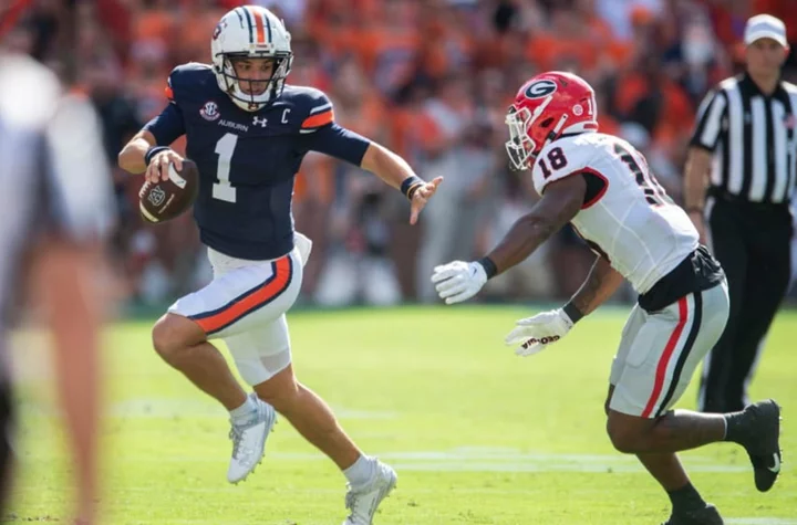 Georgia fans in panic mode as team enters halftime tied with Auburn