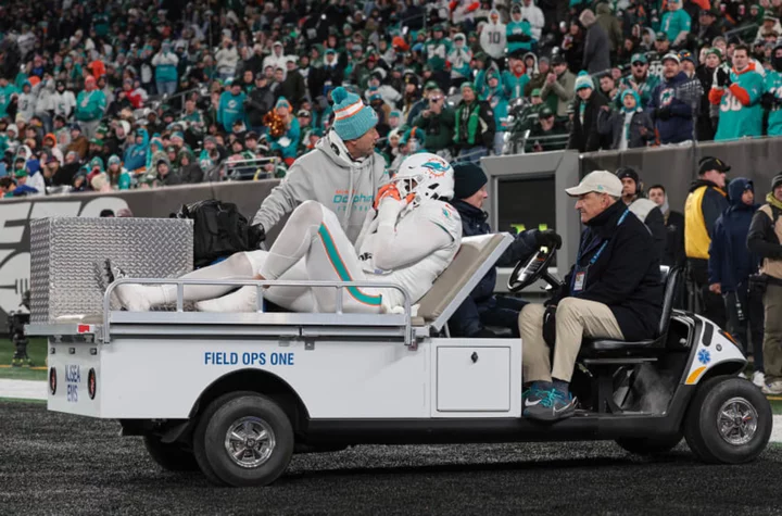 Dolphins injury update: Jaelan Phillips injury ‘doesn’t look great’