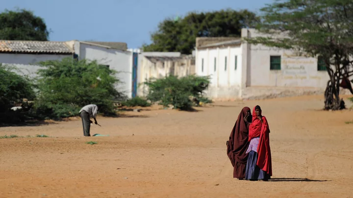 Somalia explosion: Six people killed in bus attack