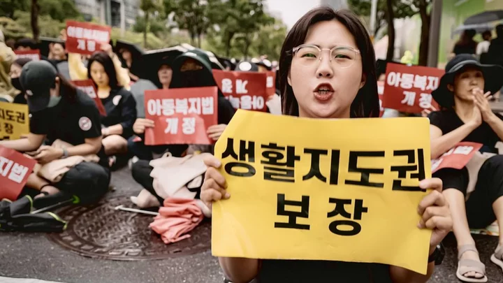 S Korea passes new law to protect teachers from bullying parents