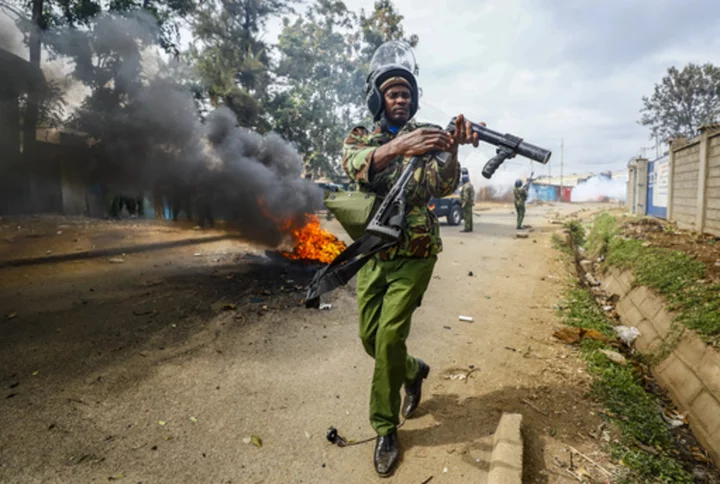 At least 4 injured in Kenya anti-government protests as schools remain closed